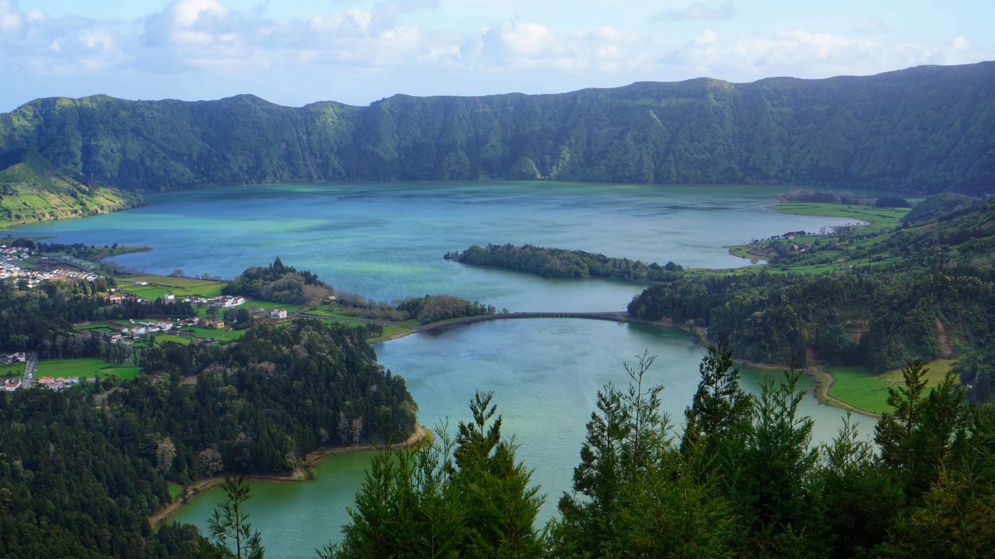 Miradouro da Vista do Rei Sete Cidades | São Miguel | Azores Travel Guide Sao Miguel itinerary | 5 days in Azores | 1 week in Azores