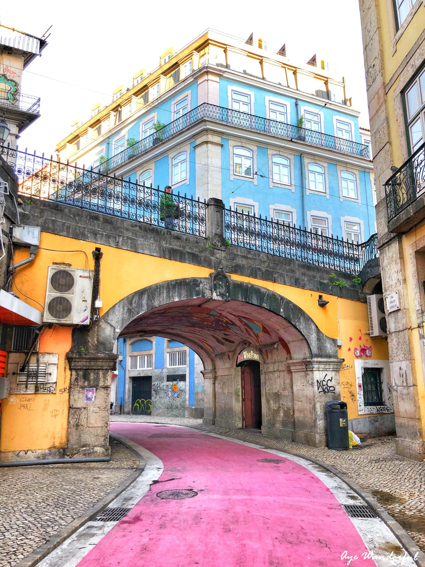 Rua Nova do Carvalho Pink Street | 8 hours in Lisbon