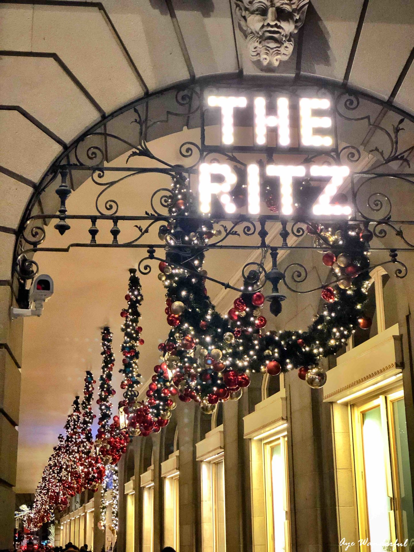 Christmas Decorations in London 2018 - Mayfair