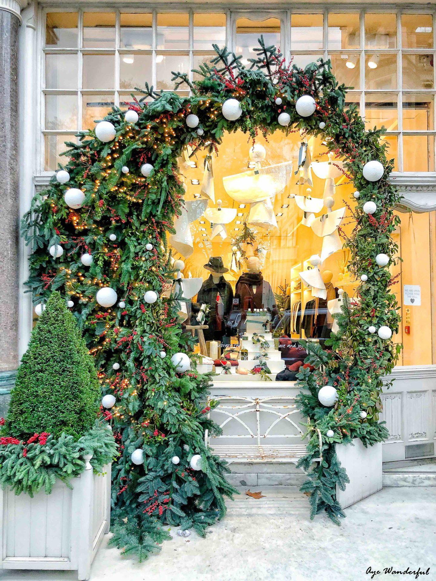 Christmas Decorations in London 2018 - Mayfair