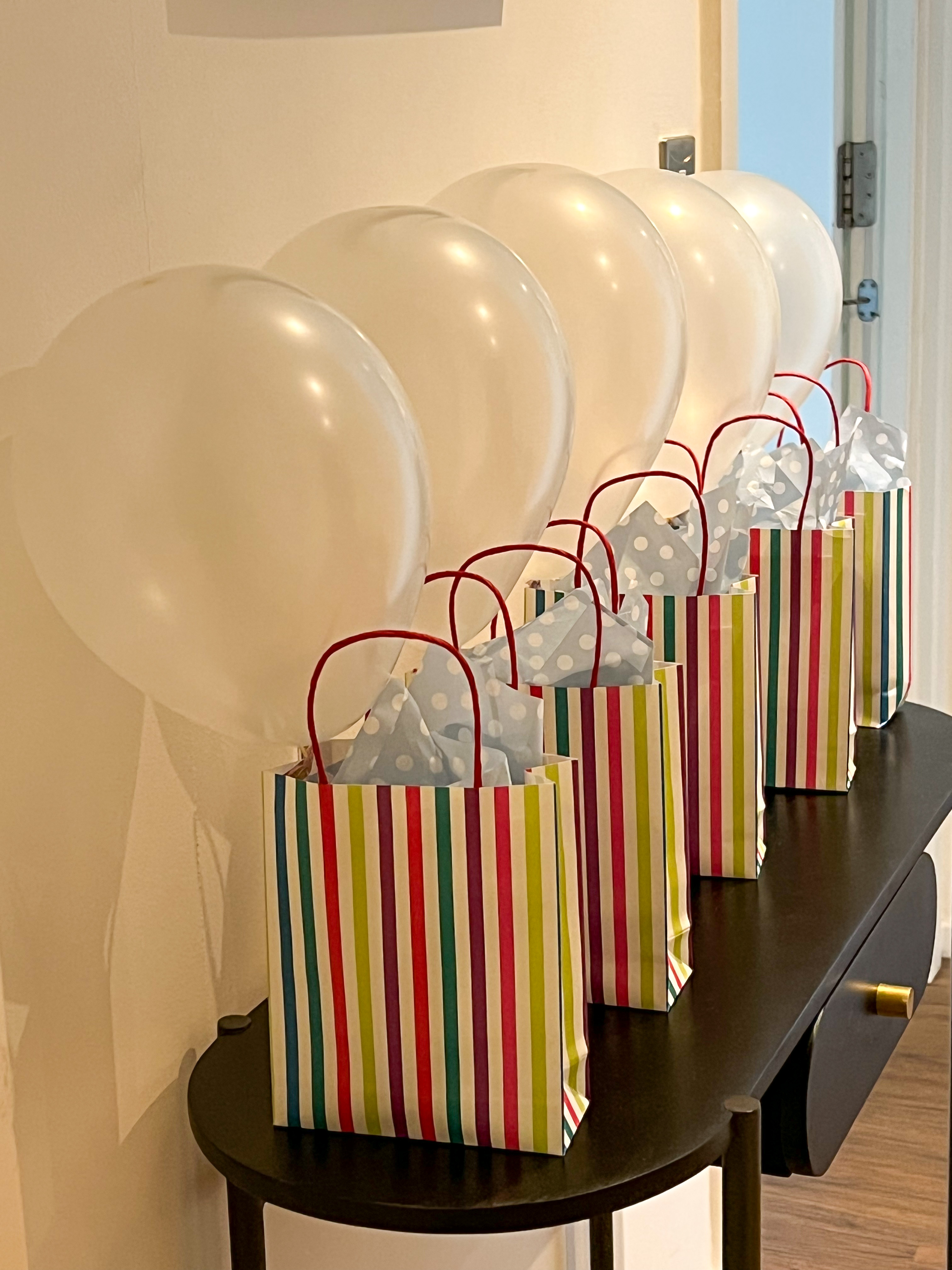 Balloon themed party decorations