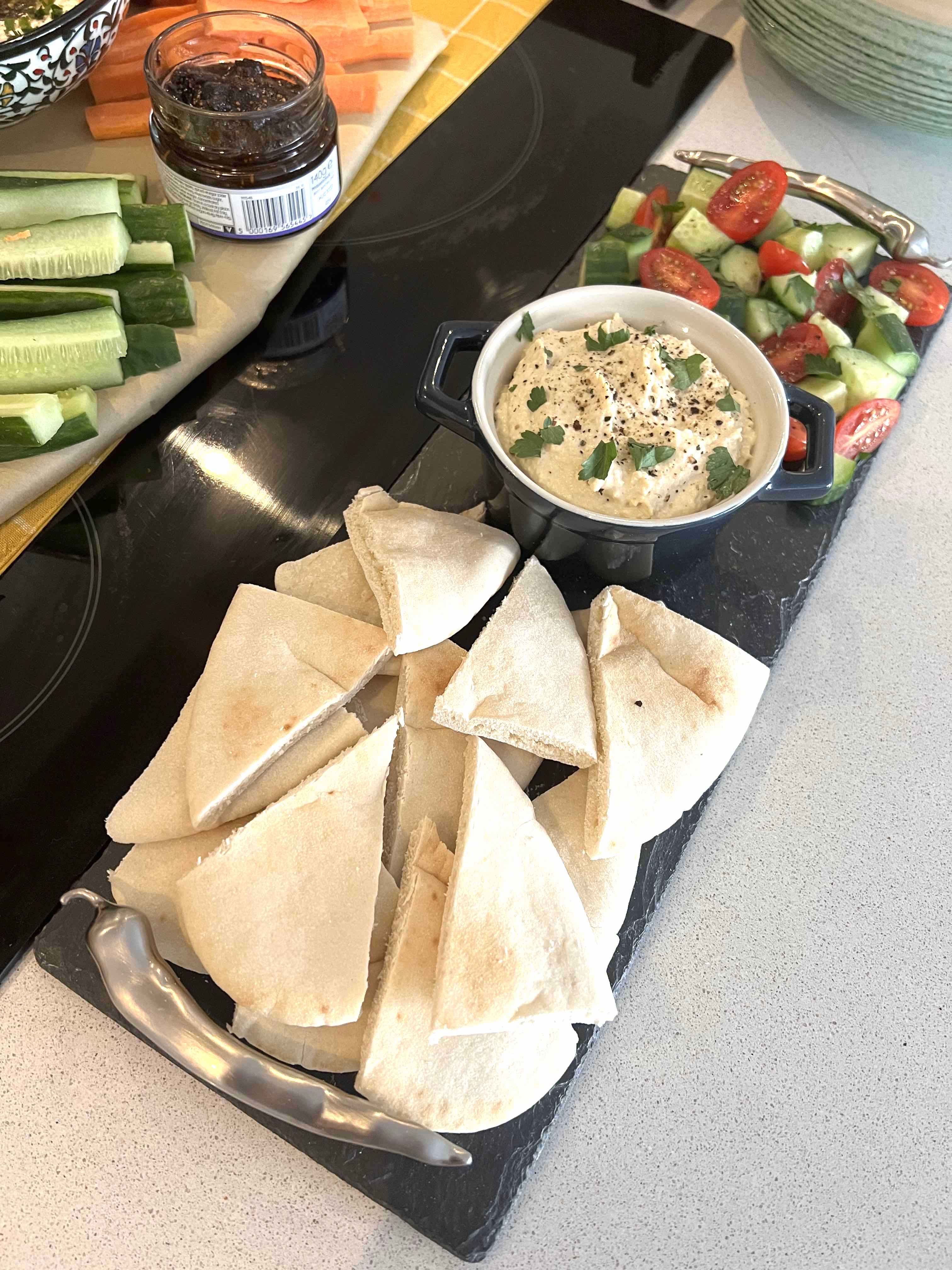 Hummus Pita board